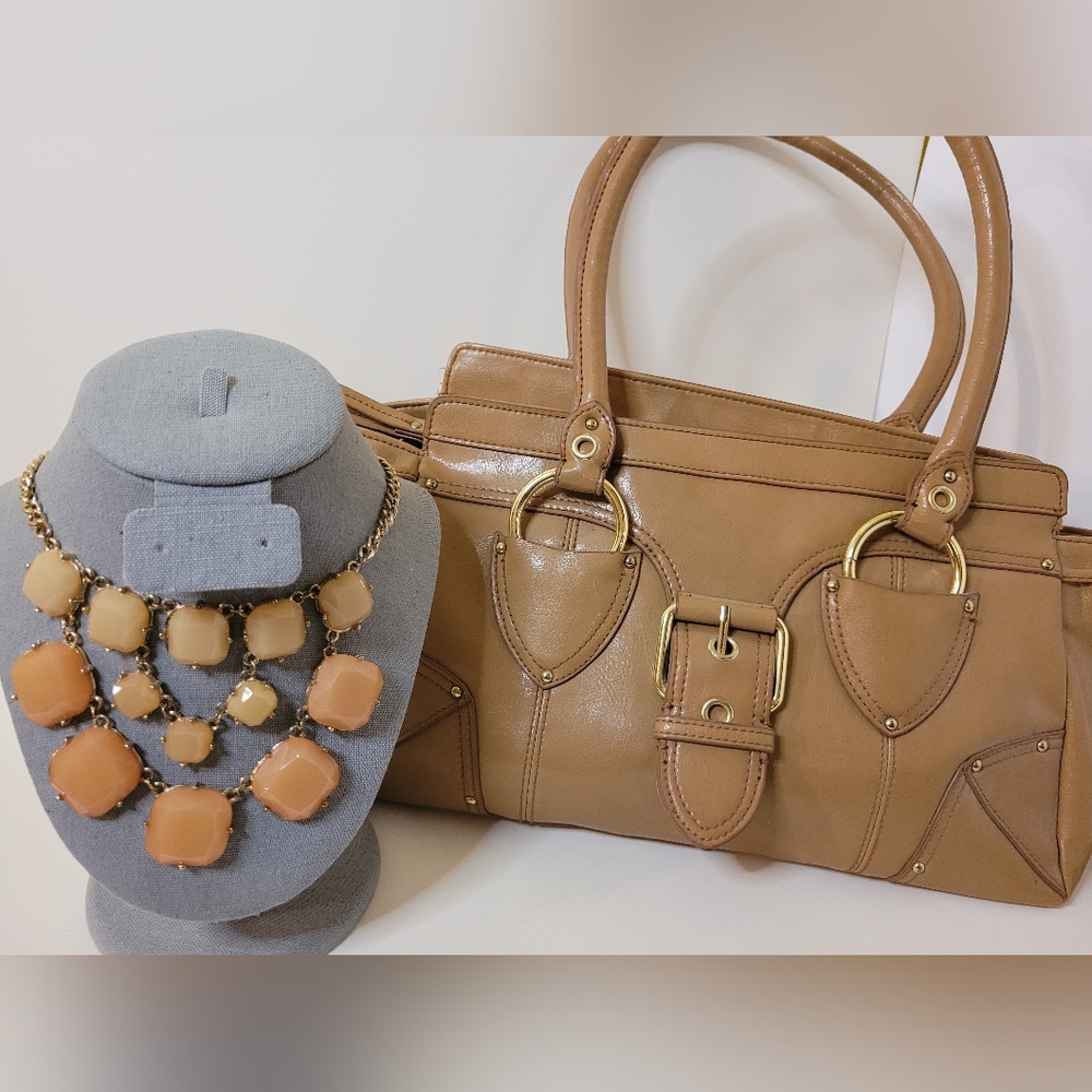 Tan/Peach Outfit Kit- Purse and Necklace